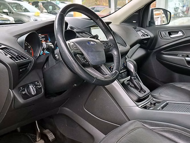 FORD ESCAPE 2017