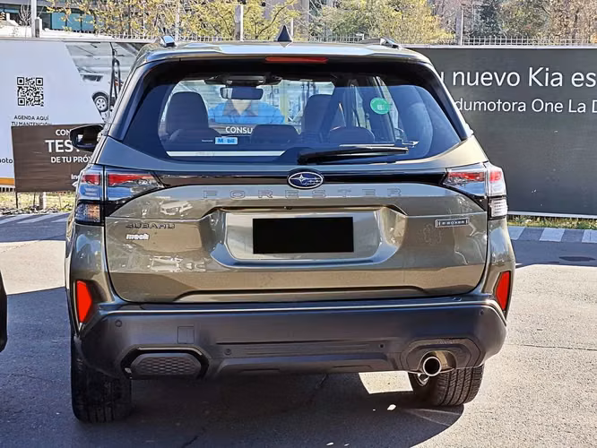 SUBARU FORESTER 2026