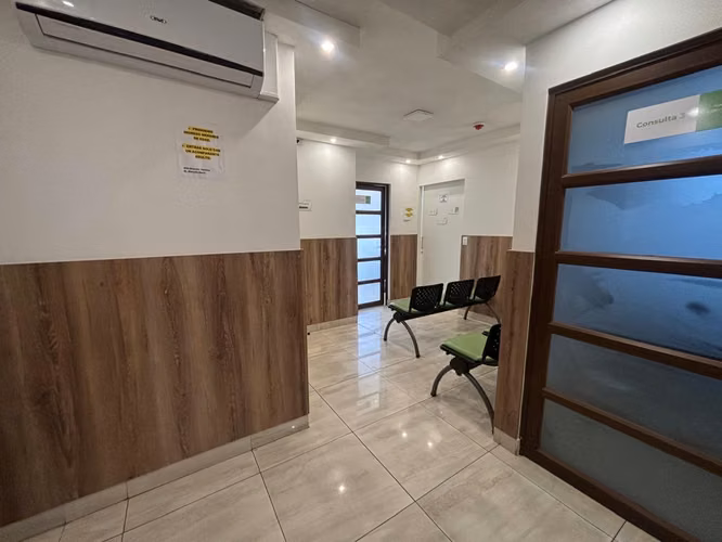 Exclusivas Oficinas en Venta | Vista al Puerto | Edificio Arenas - Imagen 18