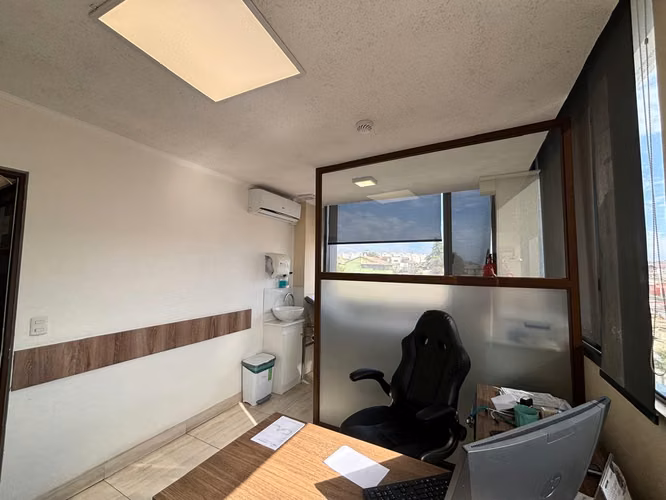 Exclusivas Oficinas en Venta | Vista al Puerto | Edificio Arenas - Imagen 13