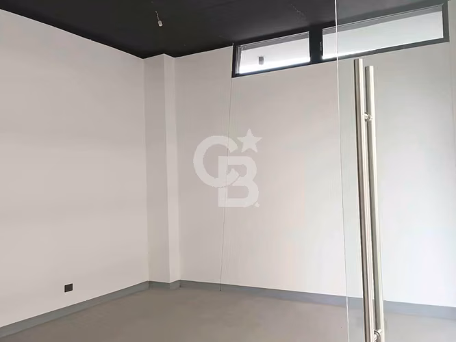 Arriendo espacio Comercial Estratégico: Gran Potencial, CBG