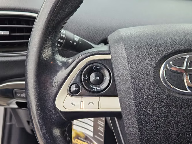 Toyota Prius 1.8 CVT AT 5P 2018 - Imagen 15