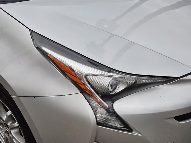 Toyota Prius 1.8 CVT AT 5P 2018 - Imagen 9