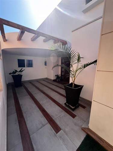 Casa en venta de 6 dormitorios Condominio La Portada