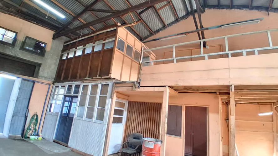 ¡Oportunidad Negocio! Se Vende Local Comercial en Carlos Valdovinos 1033, San Miguel.