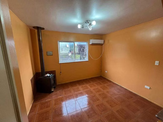 ACOGEDORA VIVIENDA EN VENTA EN OSORNO (172532)