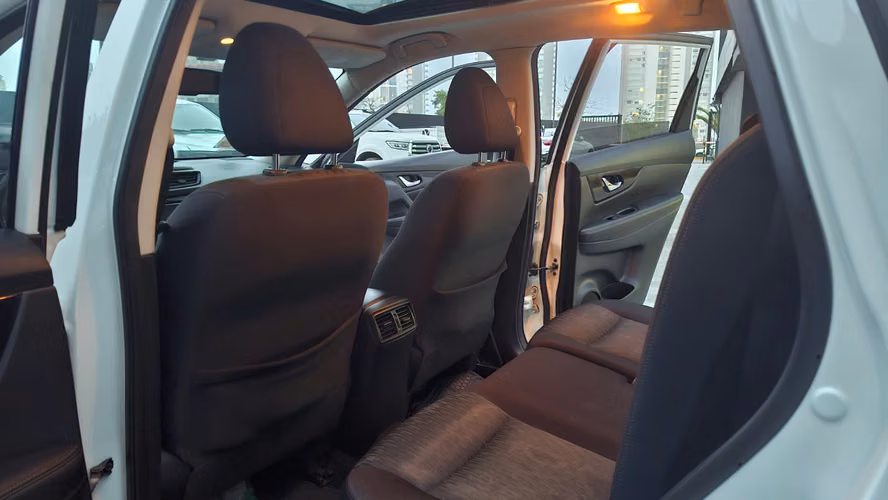 NISSAN XTRAIL 2.5 ADVANCE 7 PLAZAS AT 2019