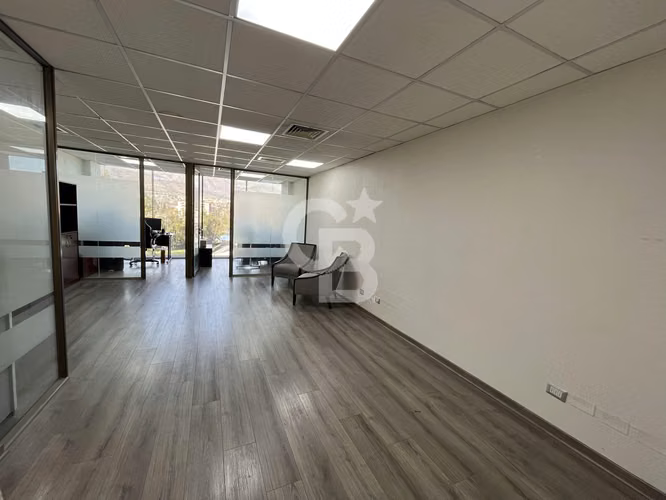 Oficina Moderna en Ubicación Estratégica