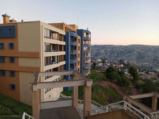 Se arrienda departamento en Condominio Mallen (172548)