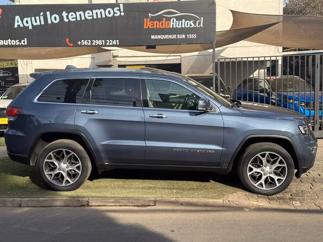 Grand cherokee ltd 4x4 2022 aut