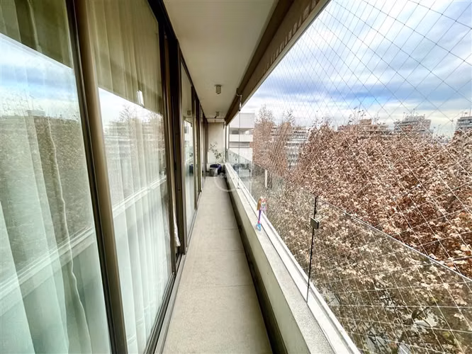 Depto gran terraza en Penthouse. 2 dorm, 2 baños, 2 estac - Imagen 19