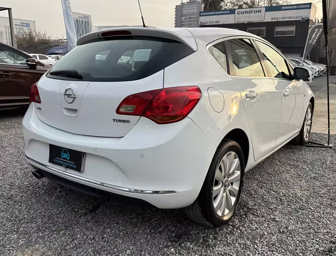 OPEL ASTRA HB 1.6 TURBO ENJOY R 2015