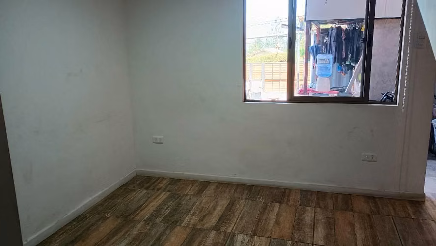 Arriendo departamento interior