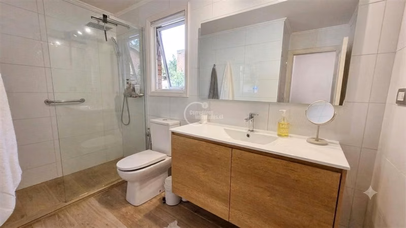Casa en venta de 6 dorm. Colina, Polo Mahuida