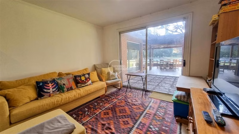 Casa en venta de 6 dorm. Colina, Polo Mahuida
