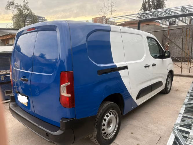peugeot partner hdi L2 1.6 AT - Imagen 4