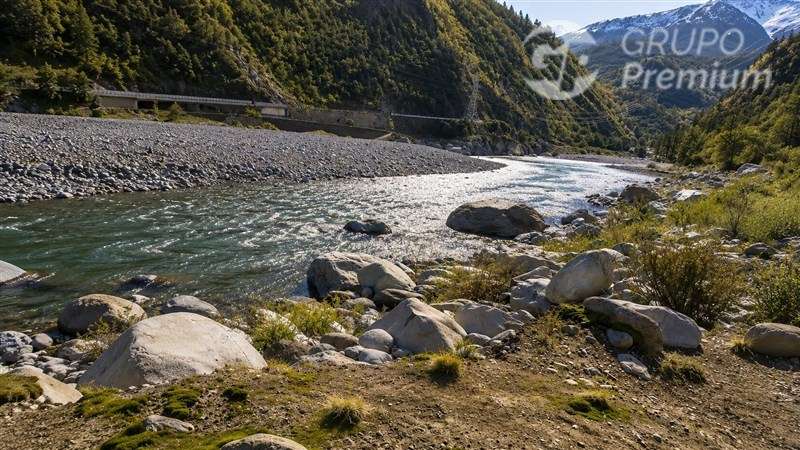 Parcela 5.000 m junto al Río Maule, Colbún.