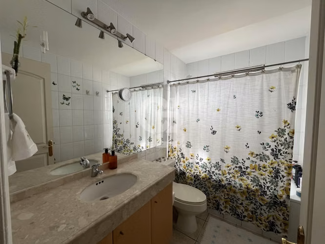 Casa de ensueño con ubicación y diseño excepcionales. - Imagen 7