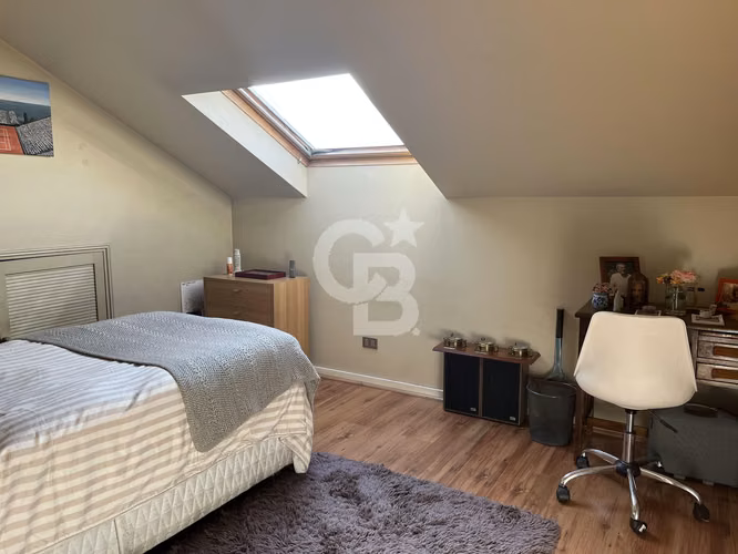 Casa de ensueño con ubicación y diseño excepcionales. - Imagen 12