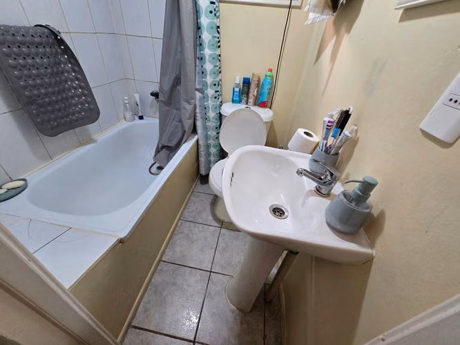 ¡Gran Oportunidad en Valdivia! Amplia Casa en Sector Mahuiza – Etapa 1 - Imagen 9