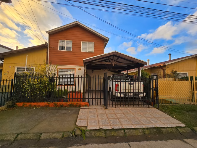 ¡Gran Oportunidad en Valdivia! Amplia Casa en Sector Mahuiza – Etapa 1 - Imagen 2