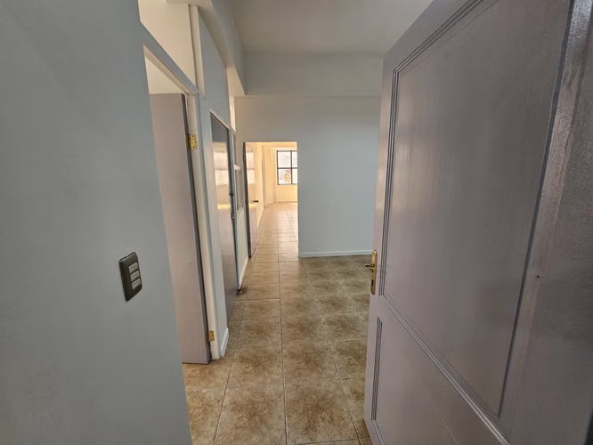 Se arriendan oficinas – Centro de Iquique, calle Barros Arana