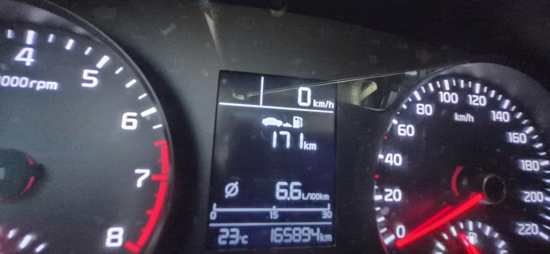 KiaRio5 Blanco 2020 cc 1400