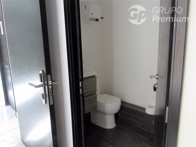 Arriendo amoblado en edificio full equipado.
