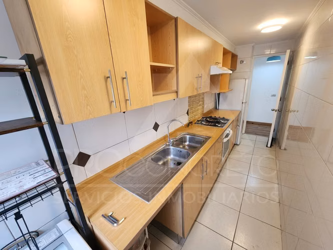 Departamento en arriendo en Santiago Centro 2H2B + estac. - Imagen 4