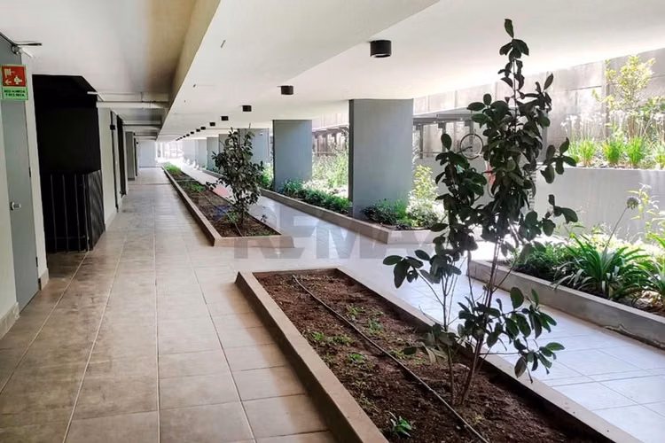 "invierte en moderno dpto en san miguel, santiago"