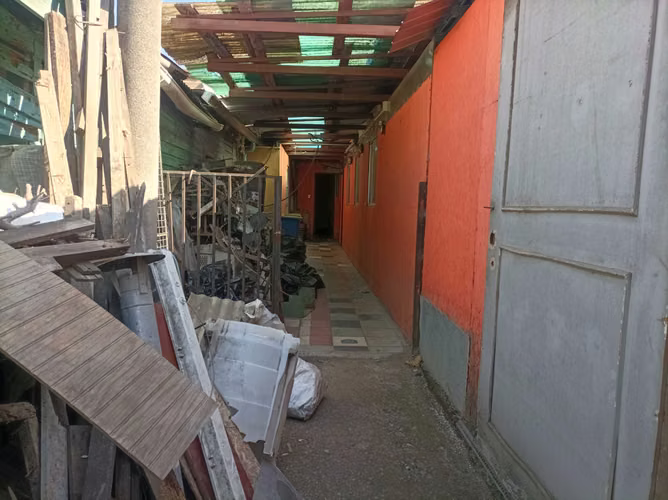 Comercial 400 m2. Santiago Concha. Franklin (172703)