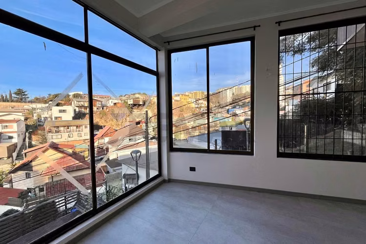 Se arriendo renovada casa en recreo - Imagen 4