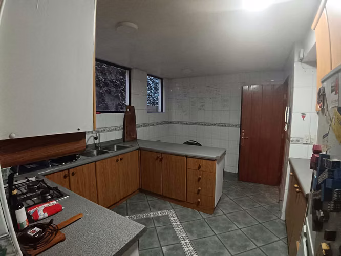 Oportunidad Única: Hogar con Gran Jardín (172647)