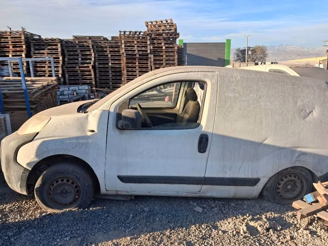 Se venden 3 Fiat Fiorino en desuso solo  partes y piezas
