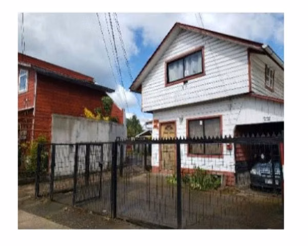 Se vende casa de dos pisos en Purranque