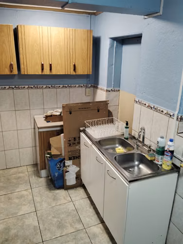 Se Arriendo Amplia Casa Sector Regional