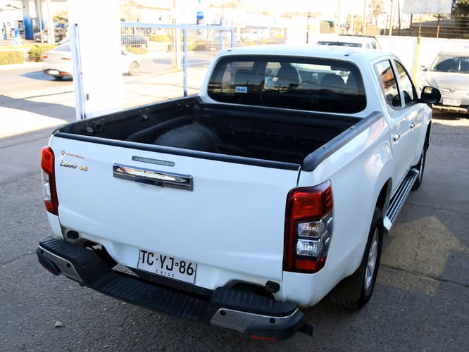 MITSUBISHI L200 2024