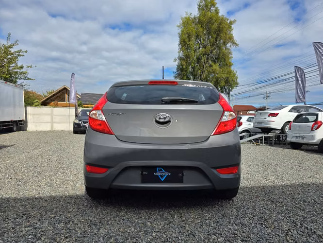 Hyundai Accent 2021 1.4