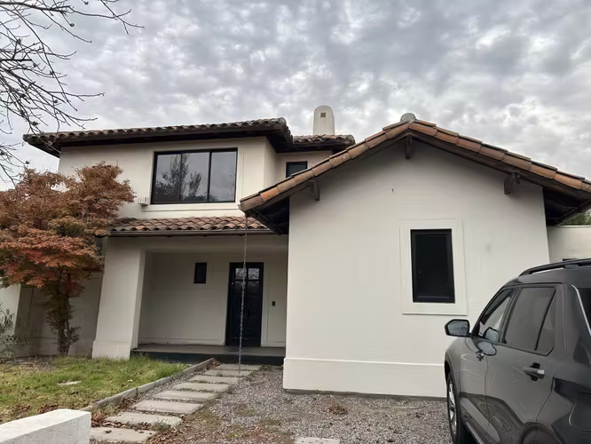 VENTA CASA EN CONDOMINIO 4HAB 4BA COLINA