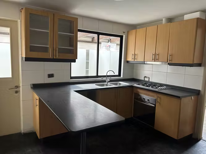 VENTA CASA EN CONDOMINIO 4HAB 4BA COLINA - Imagen 7
