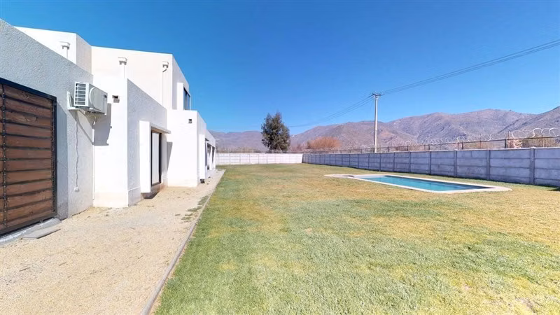 Casa en arriendo de 3 dorm. en Rinconada