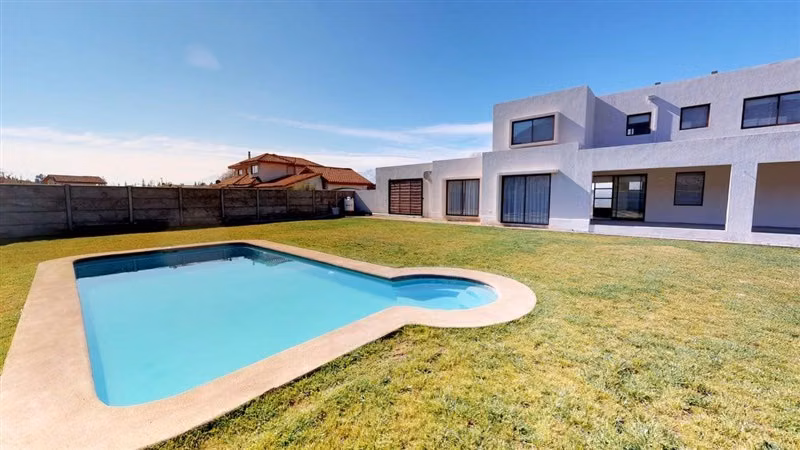 Casa en arriendo de 3 dorm. en Rinconada