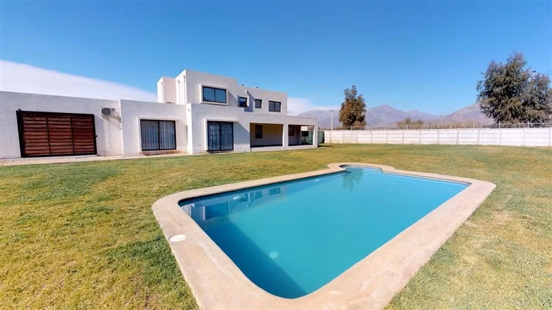 Casa en arriendo de 3 dorm. en Rinconada
