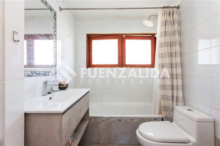 Casa en venta de 4 dorm. Las Condes - Imagen 11