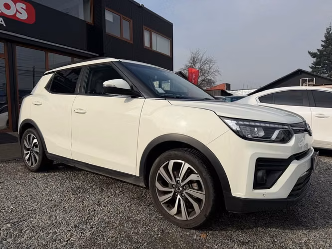 SSANGYONG TIVOLI 2024