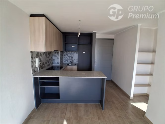 Departamento en arriendo de 2 dorm. en Estación Central