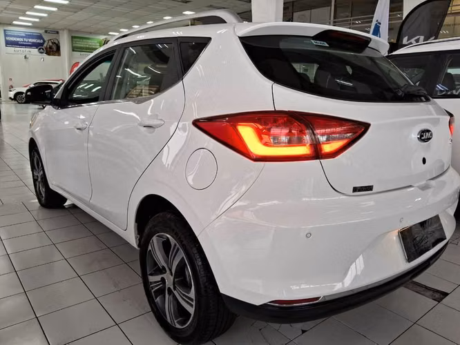 JAC JS2  HATCHBACK 1.5 2025 - Imagen 4