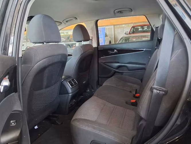 KIA SORENTO EX 2.4L GSL 6AT 2WD 2019