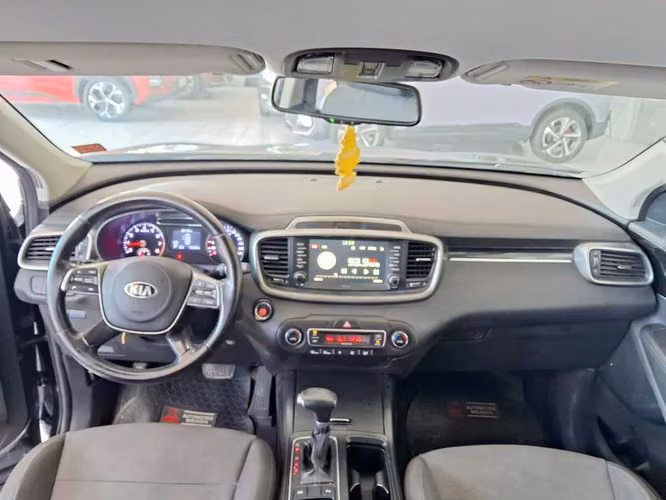 KIA SORENTO EX 2.4L GSL 6AT 2WD 2019