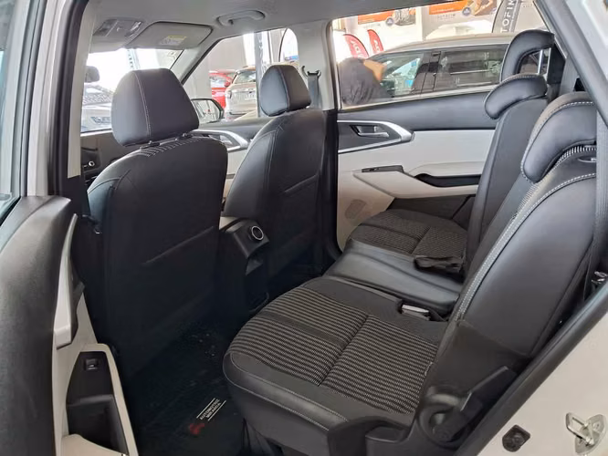 KIA CARENS LX 1.5 2024
